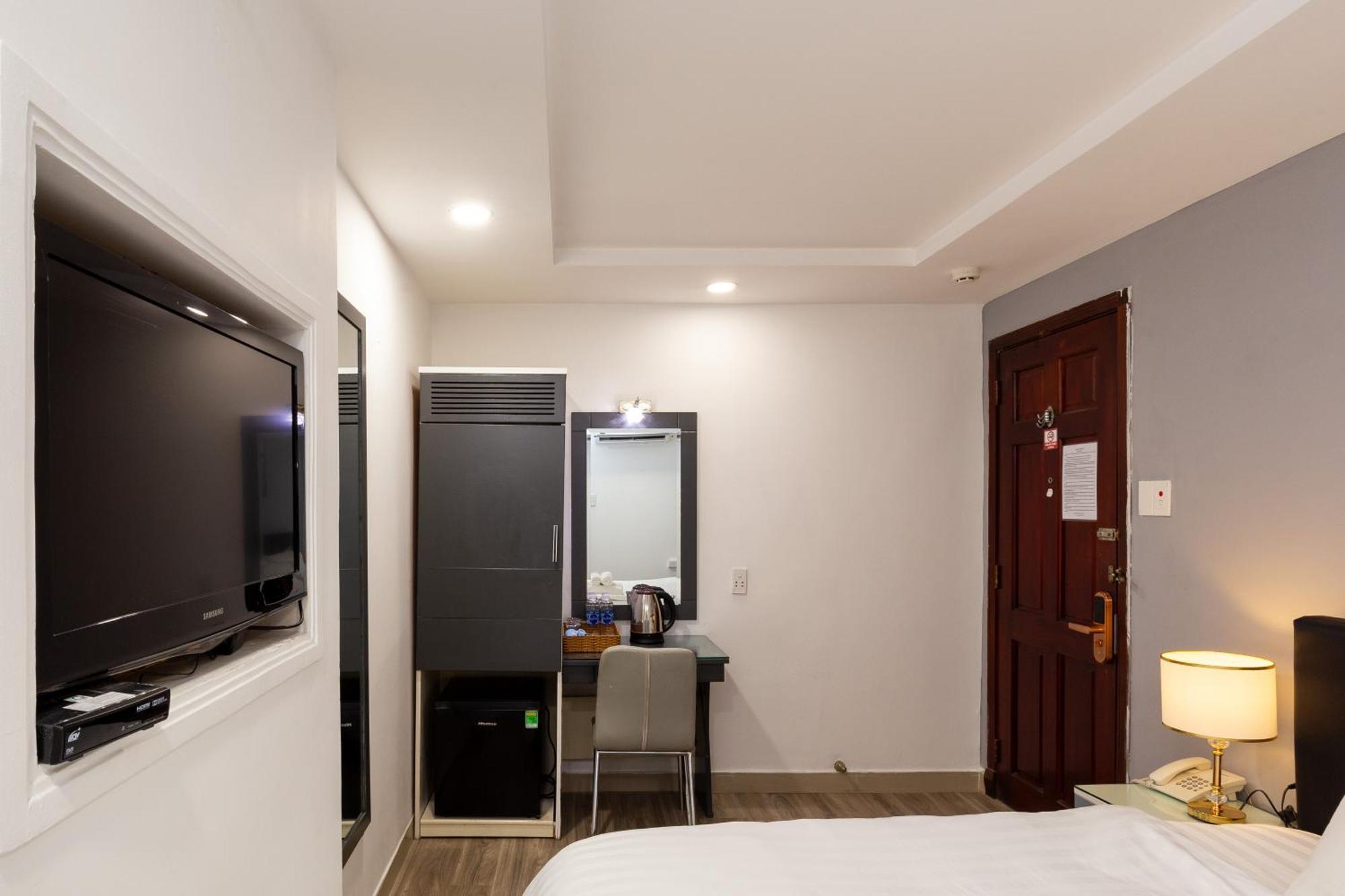 The Grand Apec Hotel & Spa Ho Chi Minh-stad Buitenkant foto